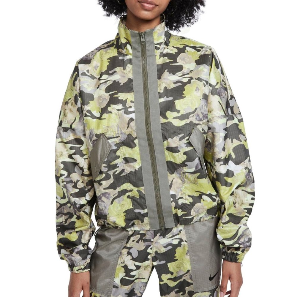 NEW Nike Women's Olive Camouflage Bomber Jacket